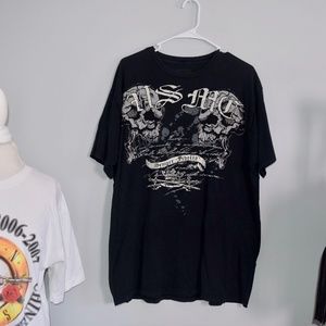 Black Ink Design US Marines Graphic T-Shirt.